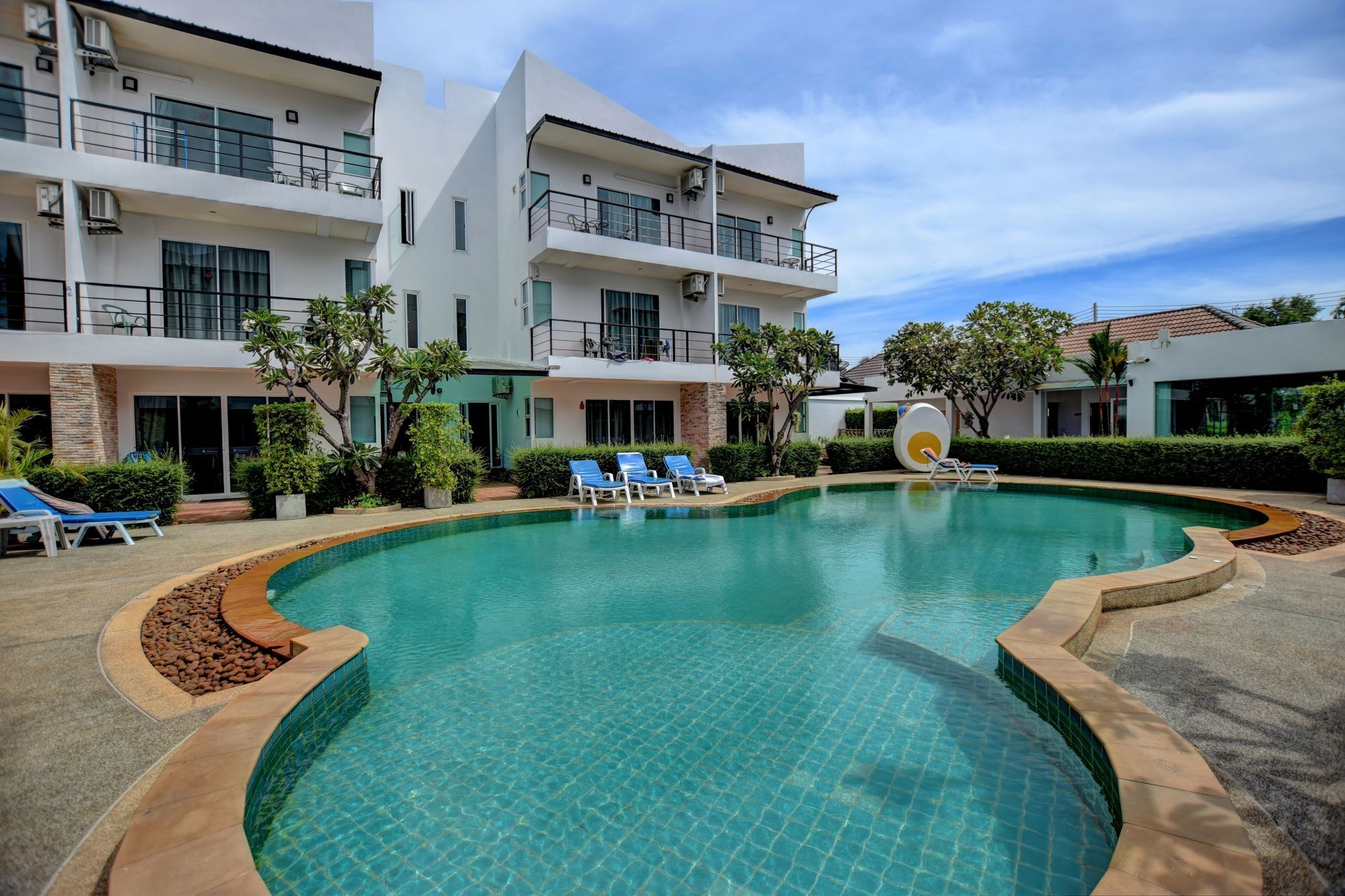 Pool Access 89 @Rawai Hotel Ngoại thất bức ảnh